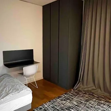 Apartment Hafensuite Mit Traumausblick Ideal Fur Messebesucher Düsseldorf